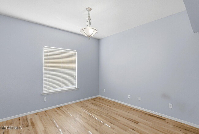 Photo - 4321 John B Oblinger Dr