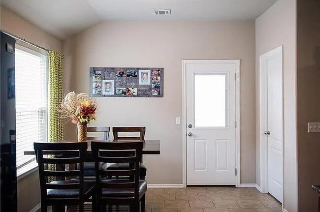 Photo - 2921 Thompson Farm Ln