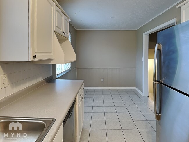 Photo - 4539 Paxton Dr S