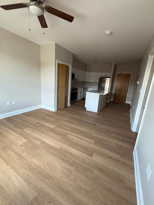 Photo - 14703 Main St Unit 201