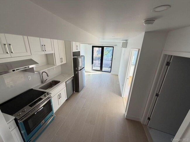 Photo - 165-02 Sanford Ave Unit 201