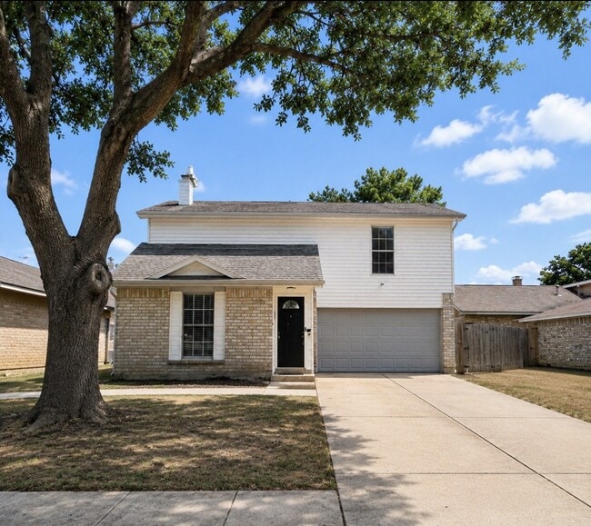 Building Photo - 18210 Almonte Ln