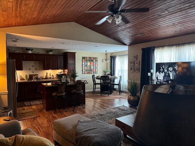 Photo - 2004 W Cherry St Unit 204 West Cherry