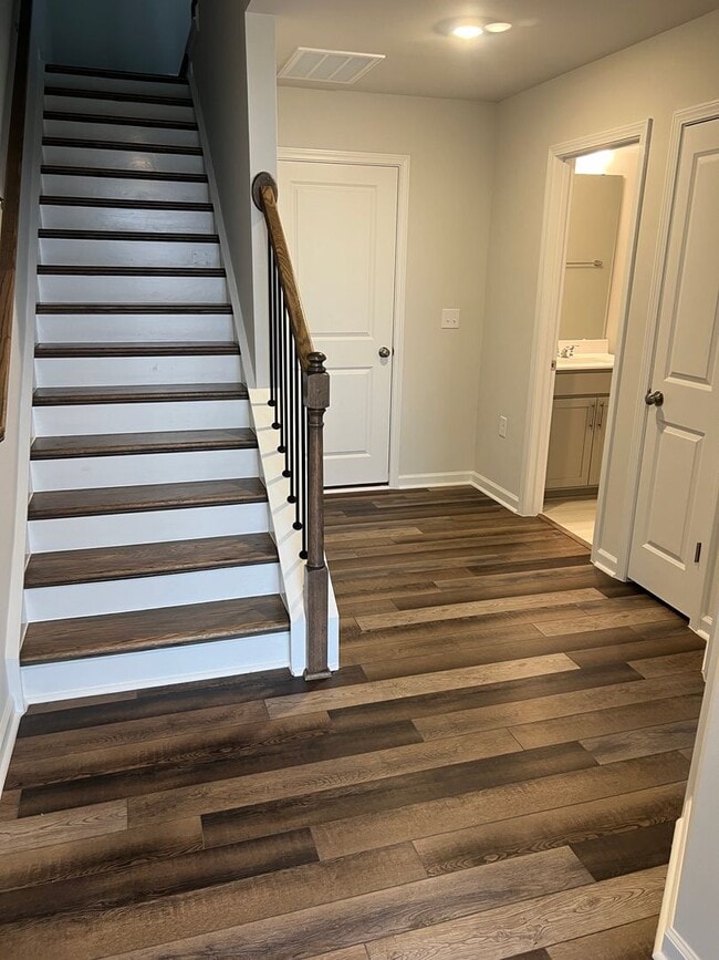 Photo - 3bd/3.5 ba Townhome for rent @ Rosedale in Wake Forest