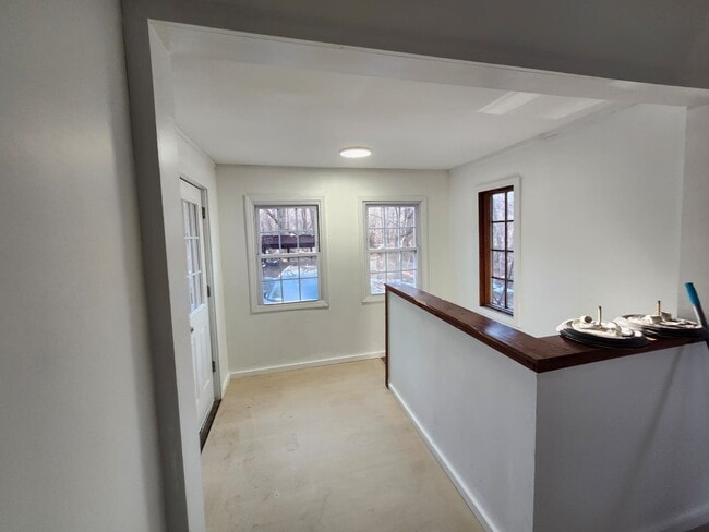 Photo - 2 Wildwood Trl