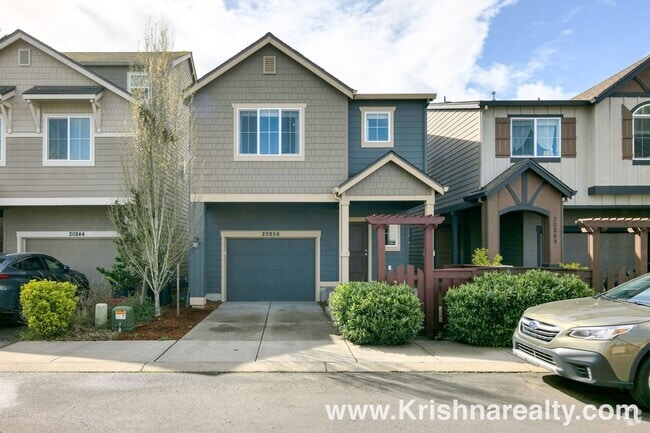Building Photo - Charming 4 BD* 2.5 BA* Single Family Conte... Rental