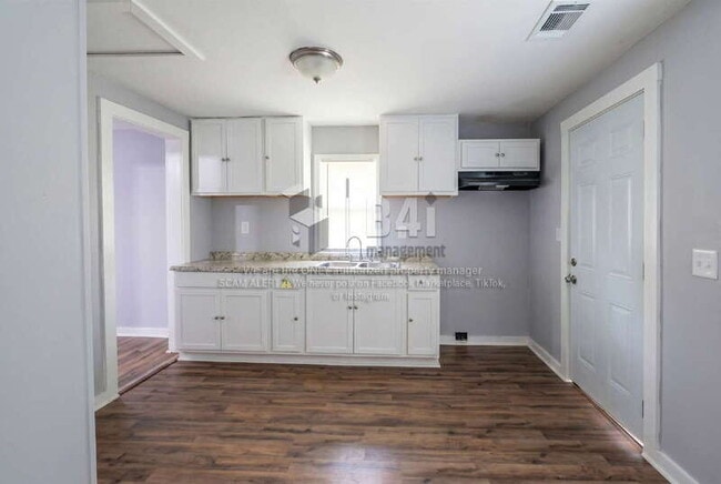 Photo - 1344 D F Fuller Dr