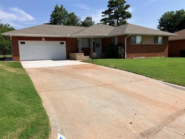 Building Photo - 217 Byrd Dr