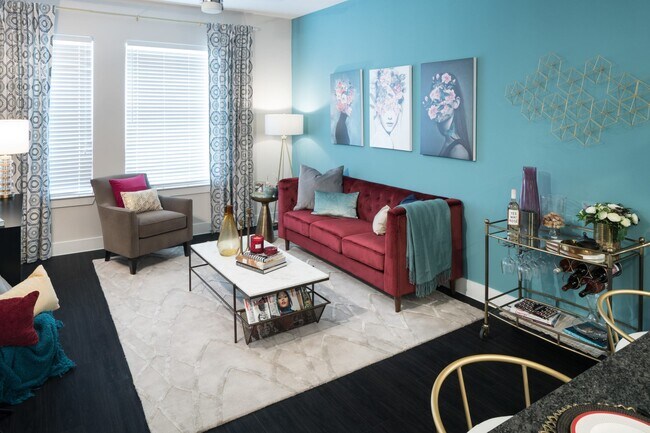 Photo - Gatsby on Ross