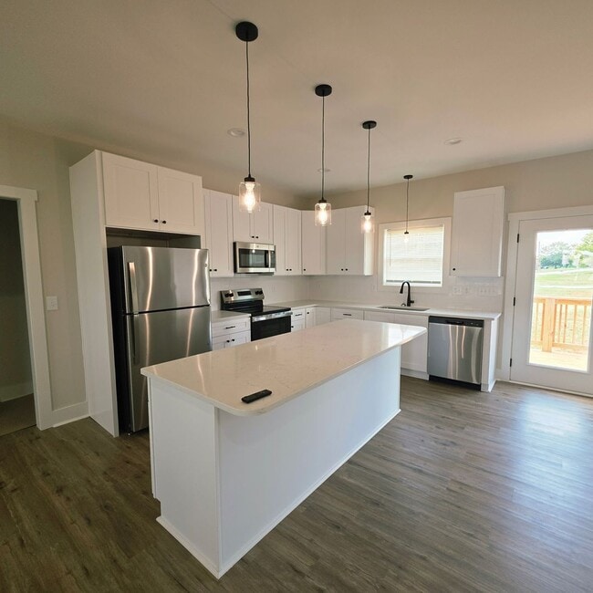 Photo - 118 Wetmore Rd
