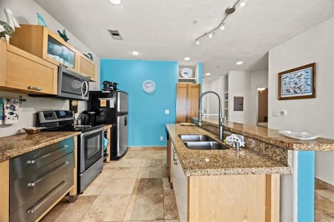 Photo - 9420 Seawall Blvd Unit 601