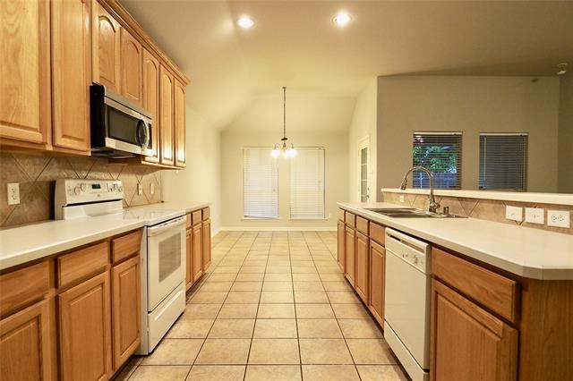 Photo - 8116 White Stallion Trail