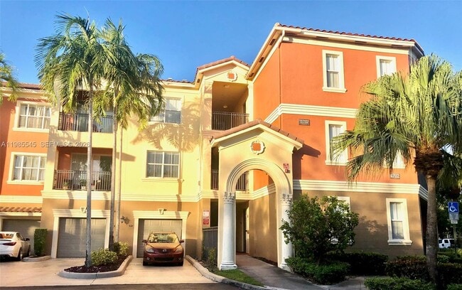 Building Photo - 4702 SW 160th Ave Unit 337