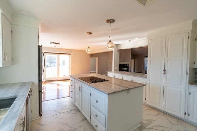 Photo - 363 Blackstrap Rd