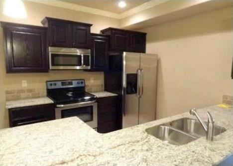 Photo - 2638 N Valencia Ave