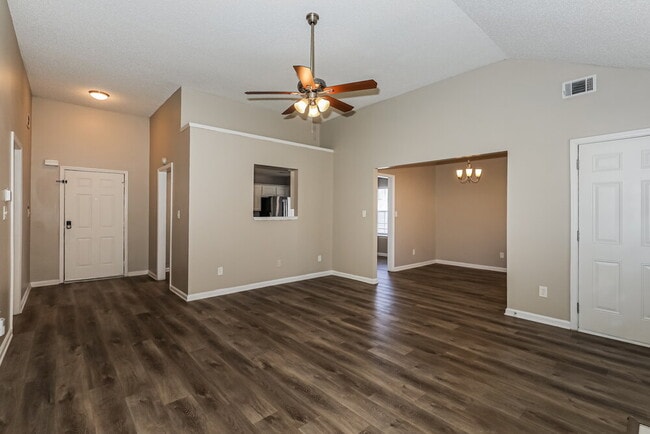 Photo - 10808 Knotty Pine Pl