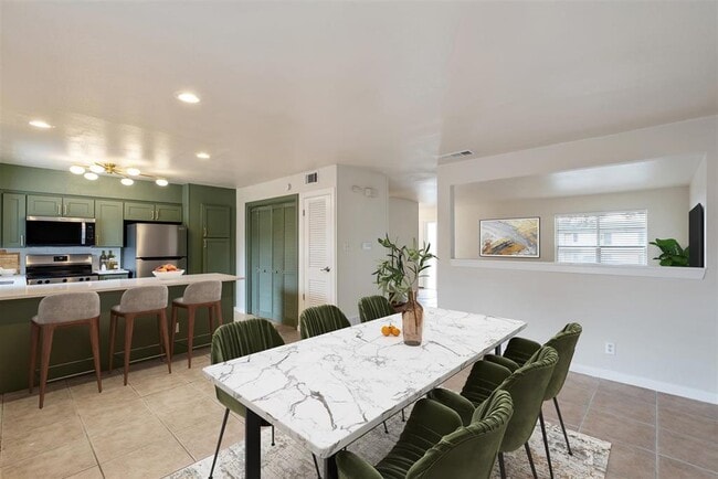 Photo - 5802 Belmoor Dr