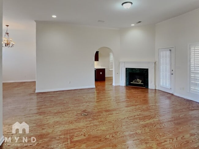 Photo - 4491 Brighton Cir