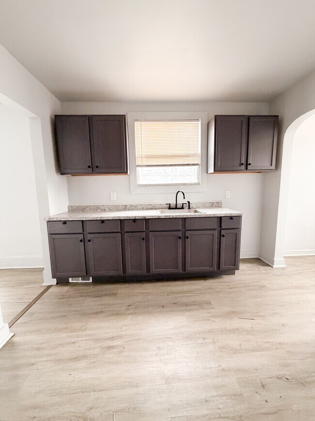 Photo - 15327 Cheyenne St