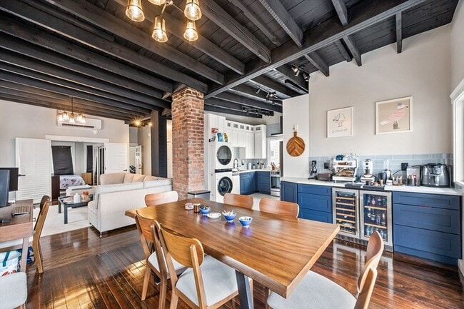 Photo - 56 Percival St Unit 3