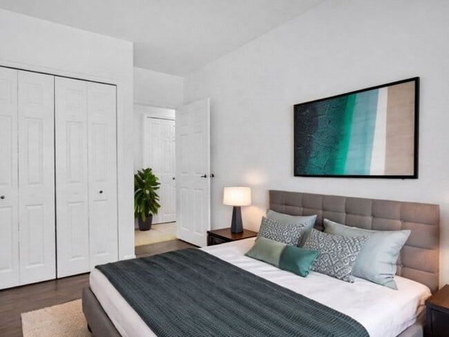 Photo - 25 Orchard St