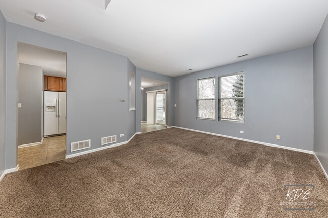 Photo - 603 Conservatory Ln