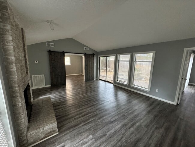 Photo - 2923 Ashford Trail