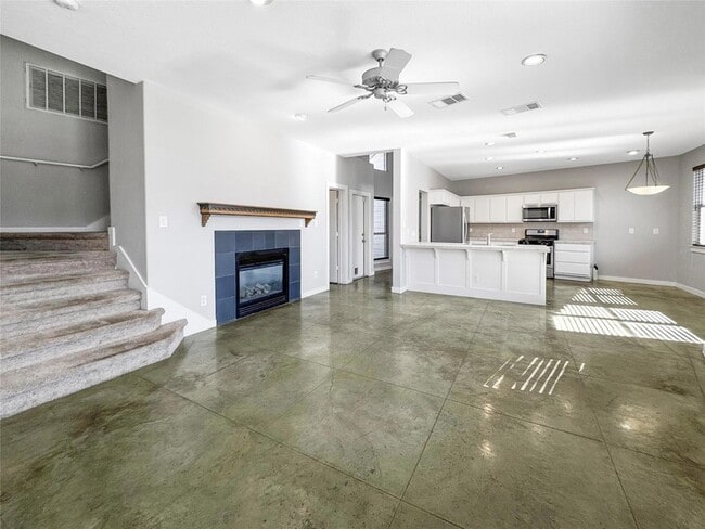 Photo - 2114 Goodrich Ave