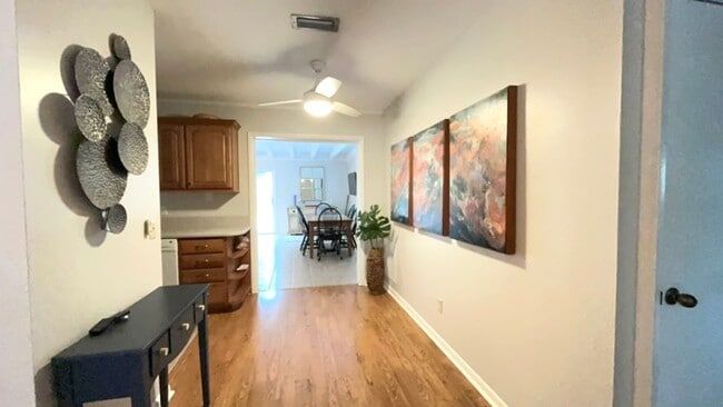 Photo - Island House-Close to Everything! Fully Furnished!