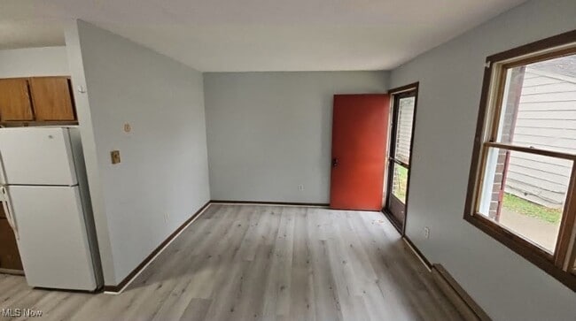 Photo - 31 Elm St Unidad B2