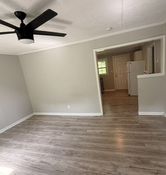 Photo - 1202 Cline Ave