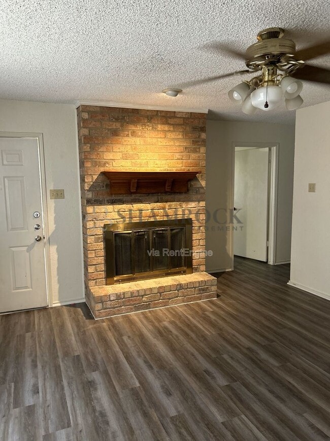 Photo - 1416 Chapel Ridge Rd