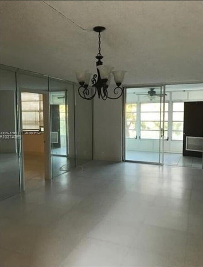 Photo - 1020 NW 80th Ave Unidad 203