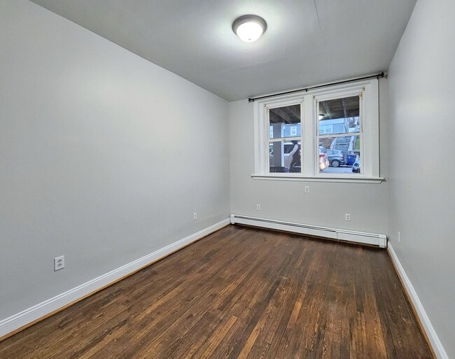 Photo - Walk to Revere Beach T station and beach! Unidad 101