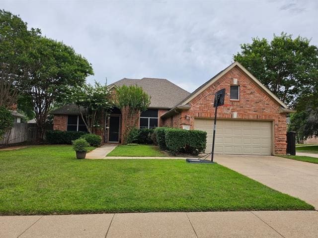 Building Photo - 3300 Glenmoor Dr