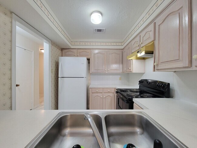 Photo - 2 BEDROOM 2.5 BATH TOWNHOME IN HUMBLE