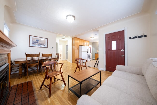 Photo - 6057 Clinton Ave