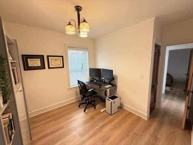 Photo - 6133 W Rosedale Ave Unit 1