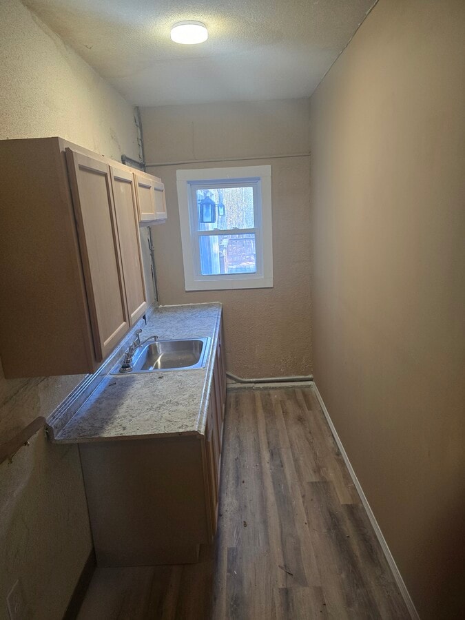 Photo - 28 Revere Rd