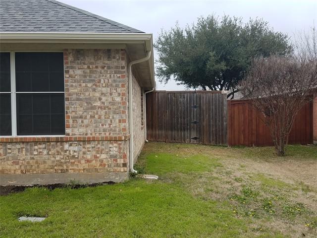 Photo - 305 Foreston Dr