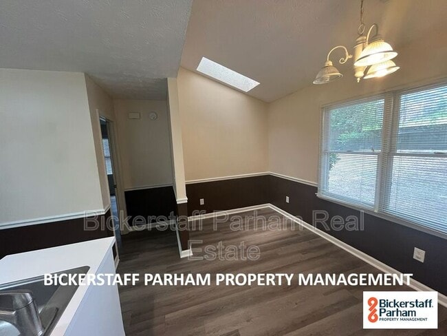 Photo - 7991 Big Creek Ct