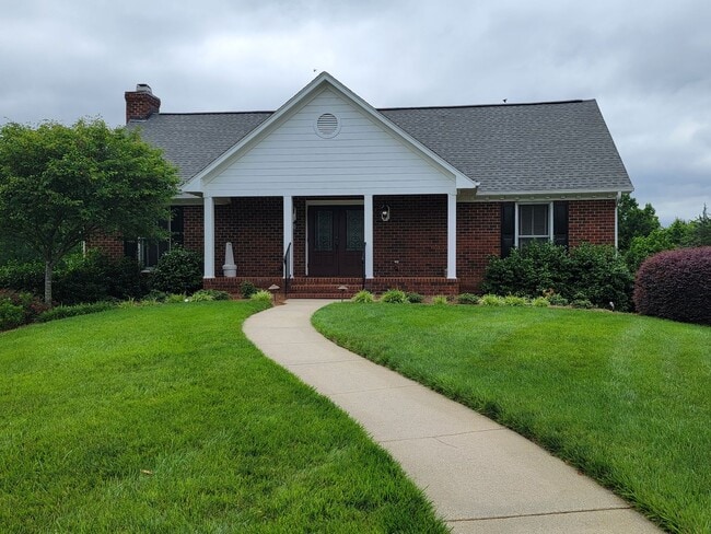 Photo - 2 Bedroom 3.5 Bathroom Town home located in the Oak Ridge Meadows Neighborhood