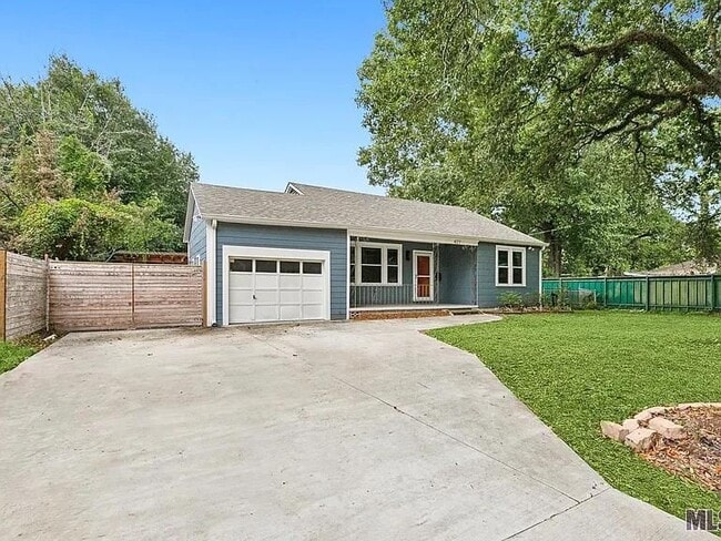 Photo - 427 S Ardenwood Dr