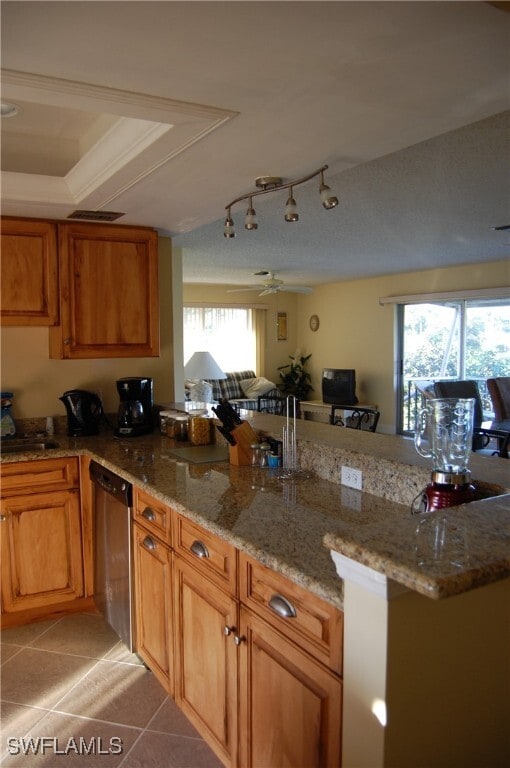 Building Photo - 360 Palm Dr Unit 474 Rental