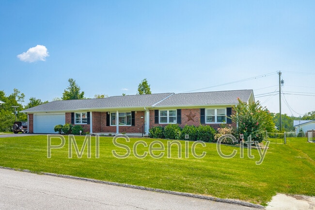 Photo - 8140 Holly Crest Dr