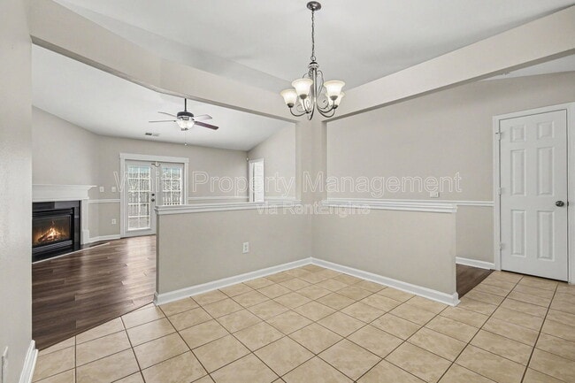 Photo - 1820 Meadow Crossing Dr