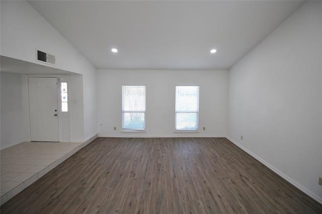 Photo - 436 E Belt Line Rd