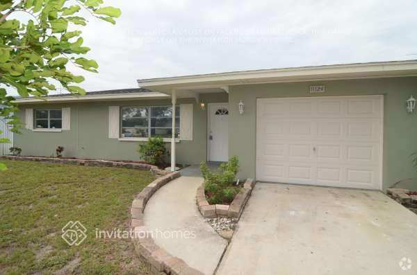 Building Photo - 11124 64th Terrace N Rental