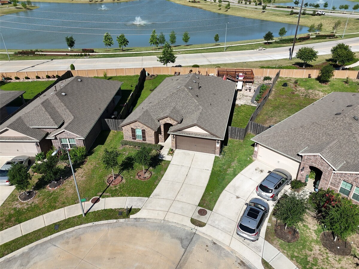 Photo - 7206 Highland Chase Dr