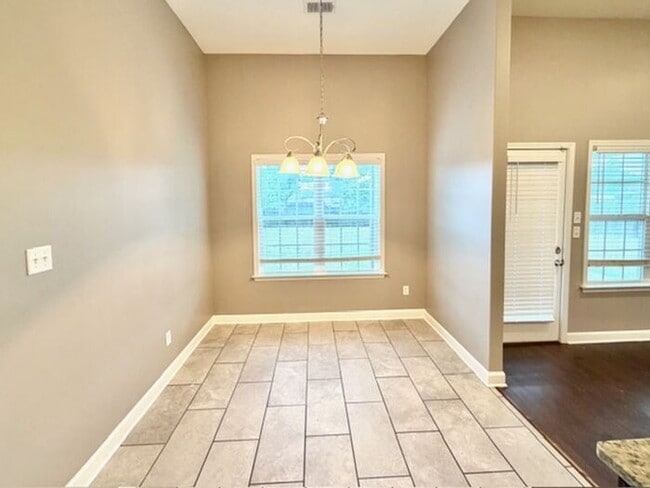 Photo - Now Leasing a 4 bedroom 3 bath home in Olive Branch